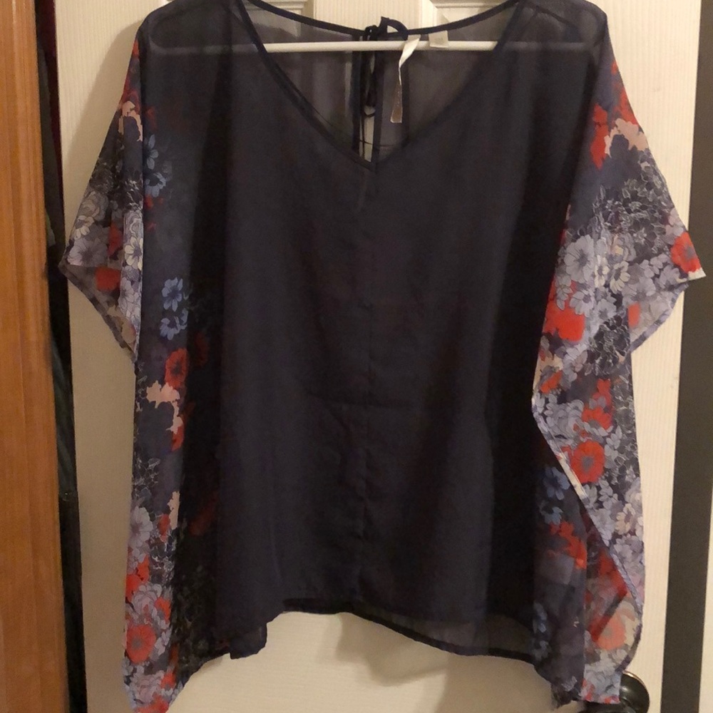 Lauren Conrad Dressy women’s blouse